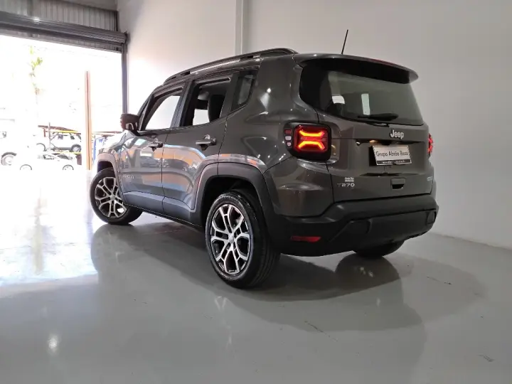 RENEGADE 1.3 T270 TURBO FLEX LONGITUDE AT6