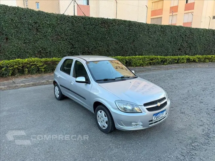 CELTA 1.0 MPFI LT 8V