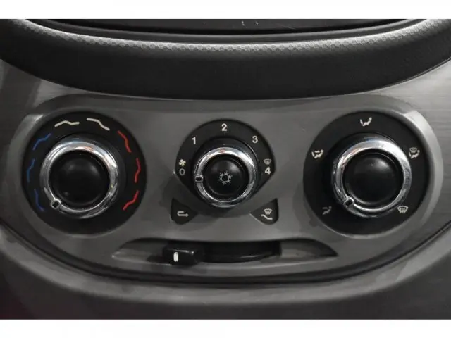 PALIO - 1.0 MPI ATTRACTIVE 8V 4P MANUAL