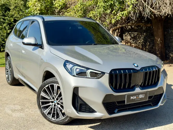 X1 2.0 16V Turbo Sdrive20i M Sport
