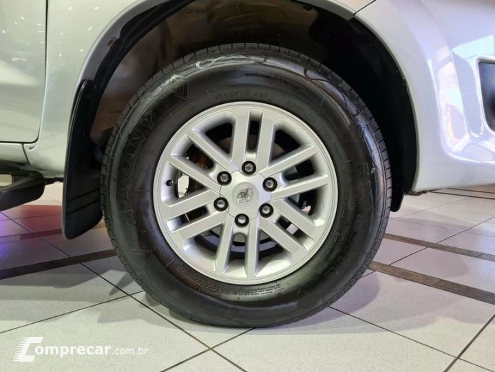 HILUX SW4 SR 4X2 2.7 AUTOM GG
