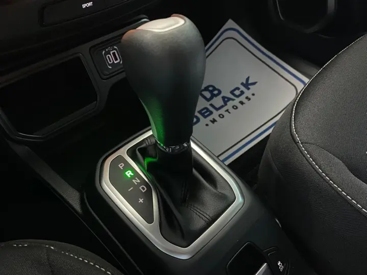 Renegade T270 1.3 TB 4x2 Flex Aut.