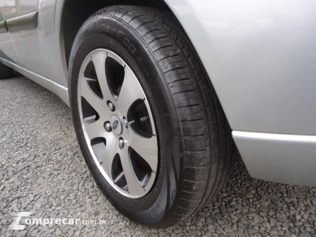 FOCUS 1.6 8V