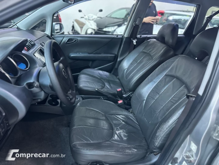 FIT 1.4 LXL 16V FLEX 4P AUTOMÁTICO