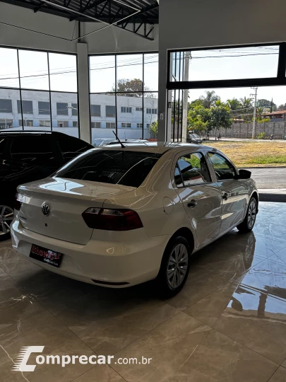 VOYAGE 1.0 12V MPI Totalflex