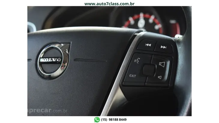 V40 - 2.0 T4 MOMENTUM 4P AUTOMÁTICO