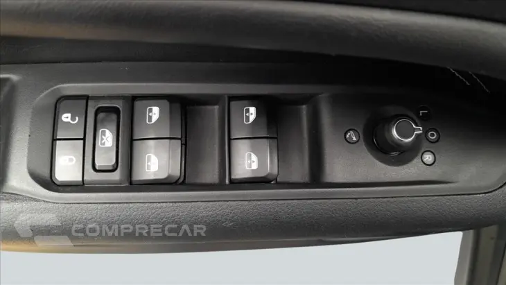 COMPASS 1.3 T270 TURBO FLEX LONGITUDE AT6