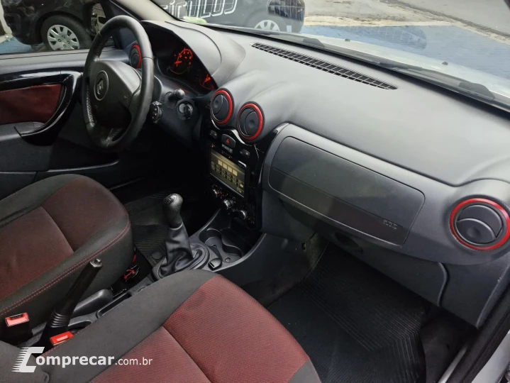 SANDERO 1.6 STEPWAY 8V FLEX 4P MANUAL