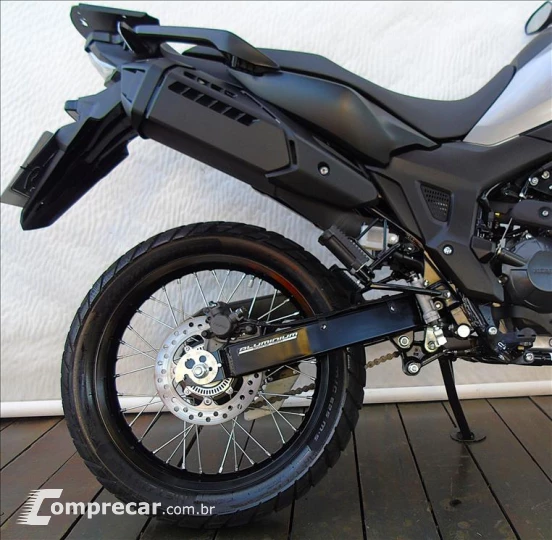 XRE 300 SAHARA