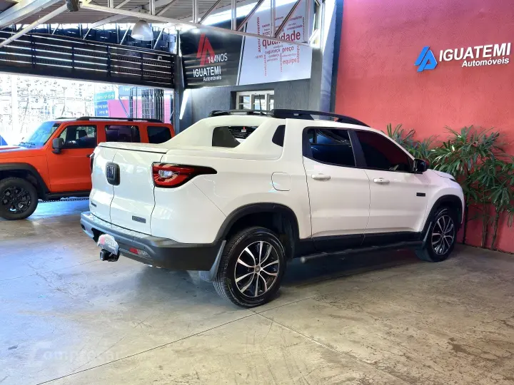 TORO 2.0 16V TURBO DIESEL ULTRA 4WD AT9