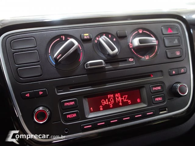 CROSS UP - 1.0 TSI 12V 4P MANUAL