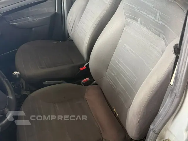 PRISMA - 1.4 MPFI MAXX 8V 4P MANUAL