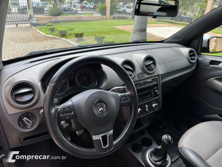 SAVEIRO 1.6 Cross CE 16V