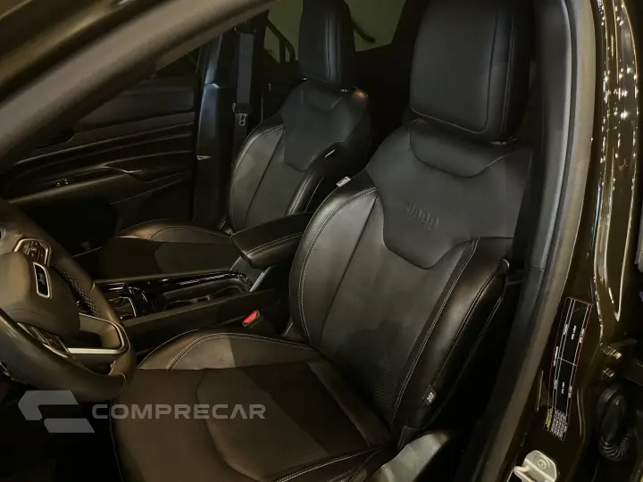 Compass 1.3 16V 4P FLEX LONGITUDE 80 ANOS T270 TURBO AUTOMÁT