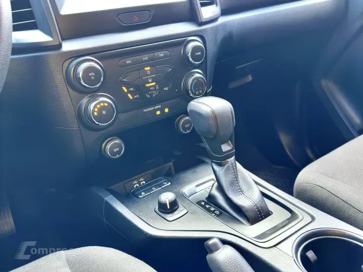 RANGER 2.2 XLS 4X4 CD 16V DIESEL 4P AUTOMÁTICO