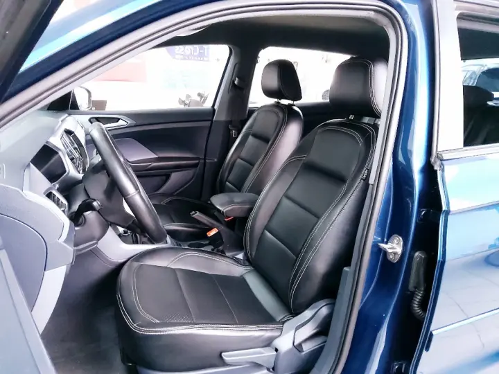 T-CROSS 1.0 200 TSI TOTAL FLEX AUTOMÁTICO