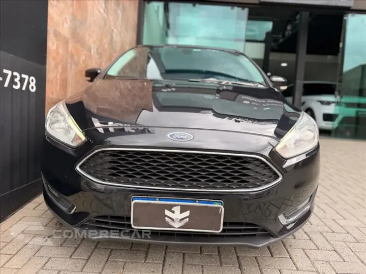 FOCUS 2.0 SE Fastback 16V