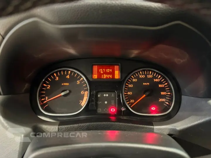 Duster 1.6 16V 4P FLEX TECH ROAD