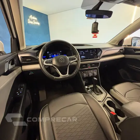 TAOS Comfortline 1.4 250 TSI Flex Aut.