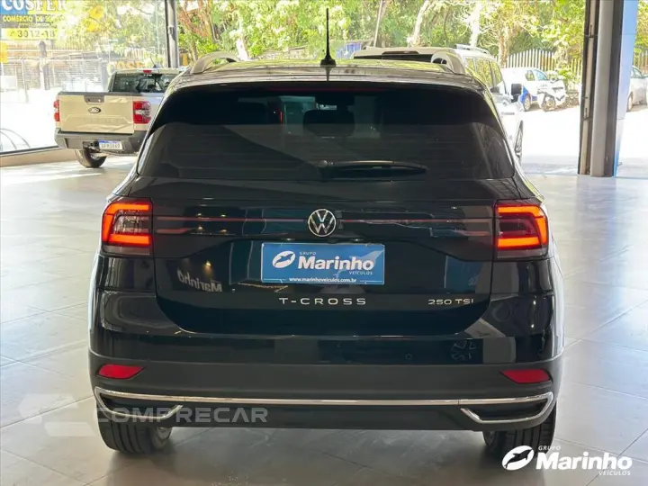 T-CROSS 1.4 250 TSI TOTAL FLEX HIGHLINE AUTOMÁTICO
