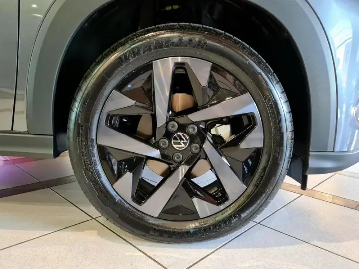 TERA HIGH 1.0 170 TSI FLEX 5P AUT.