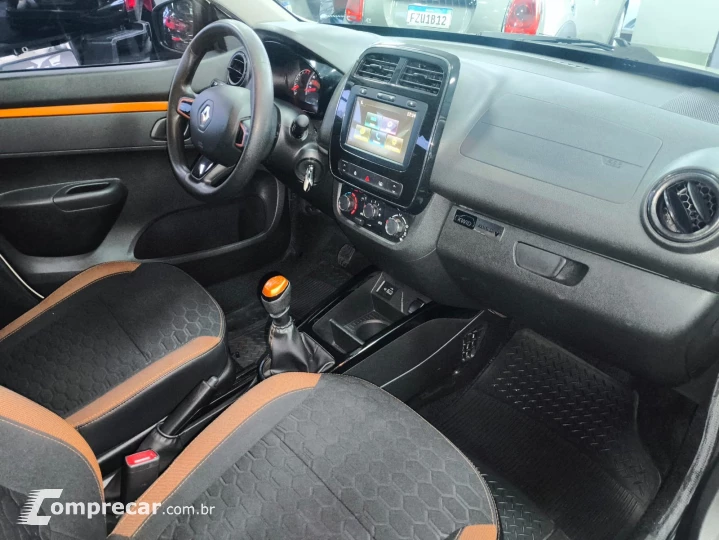 Kwid KWID OUTSIDER 1.0 Flex 12V 5p Mec.