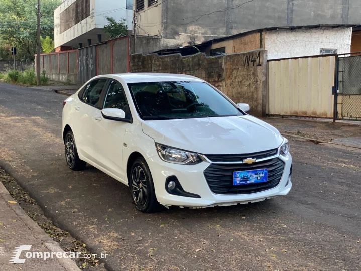 ONIX SEDAN Plus LT 1.0 12V Flex 4p Mec.