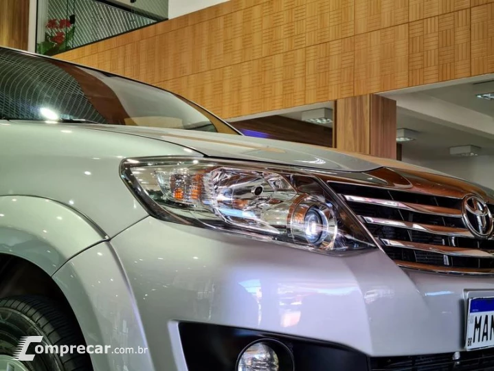HILUX SW4 SR 4X2 2.7 AUTOM GG