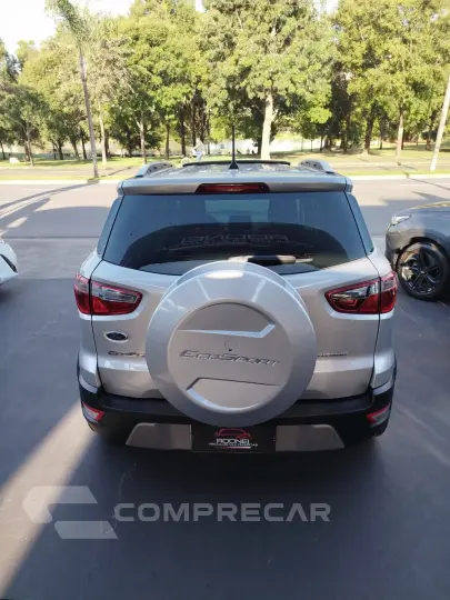EcoSport TITANIUM 2.0 16V Flex 5p Aut.