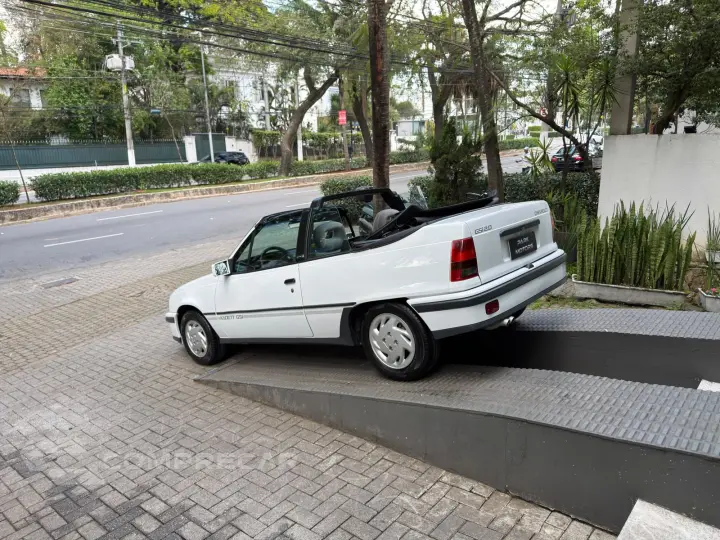 KADETT 2.0 MPFI GSI Conversivel 8V