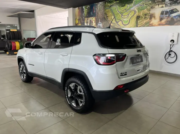 COMPASS 2.0 16V Trailhawk 4X4