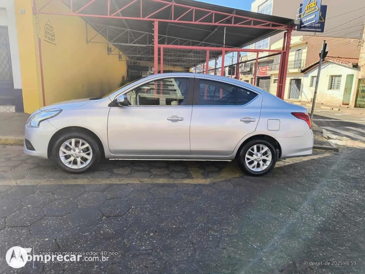 VERSA SV 1.6 16V FlexStart 4p Aut.