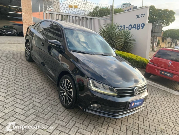 JETTA Comfortline 1.4 TSI 16V 4p Aut.