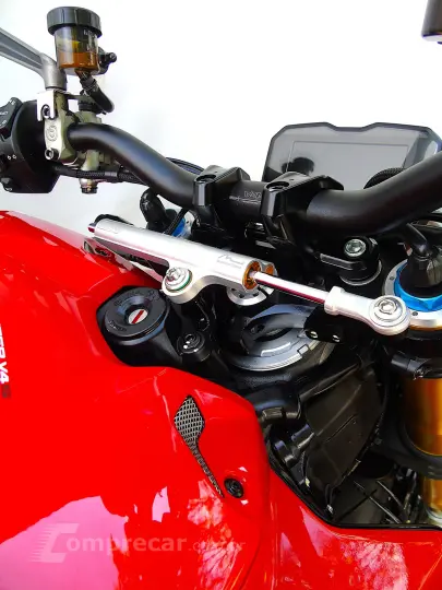 DUCATI STREETFIGHTER V4 S