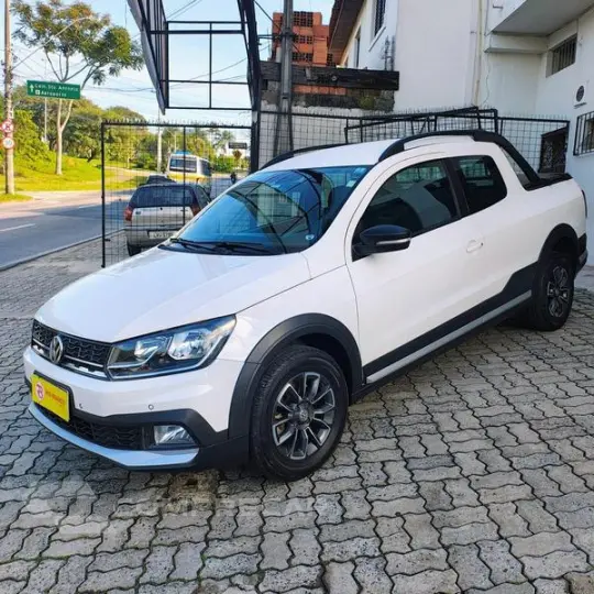 SAVEIRO CD CROSS