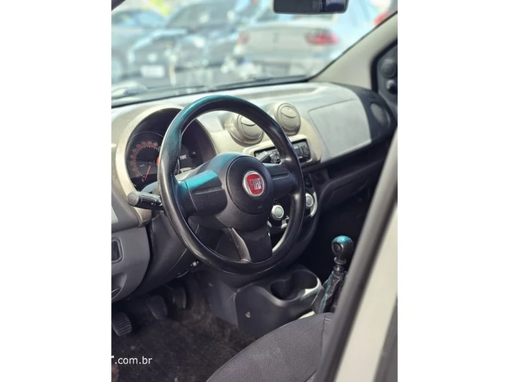 UNO 1.0 EVO WAY 8V FLEX 4P MANUAL
