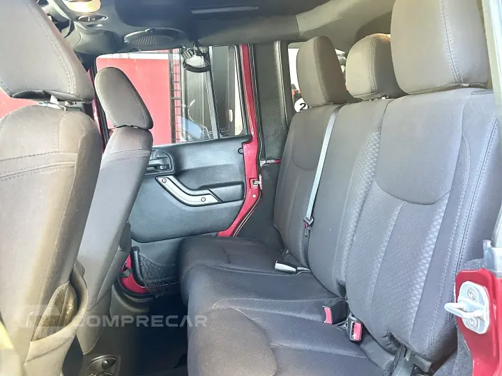 WRANGLER 3.6 UNLIMITED SPORT 4X4 V6 GASOLINA 4P AUTOMÁTICO