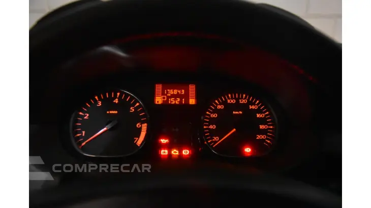 DUSTER - 2.0 DYNAMIQUE 4X2 16V 4P AUTOMÁTICO