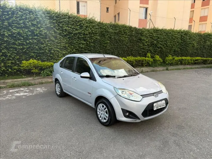 FIESTA 1.6 MPI Sedan 8V