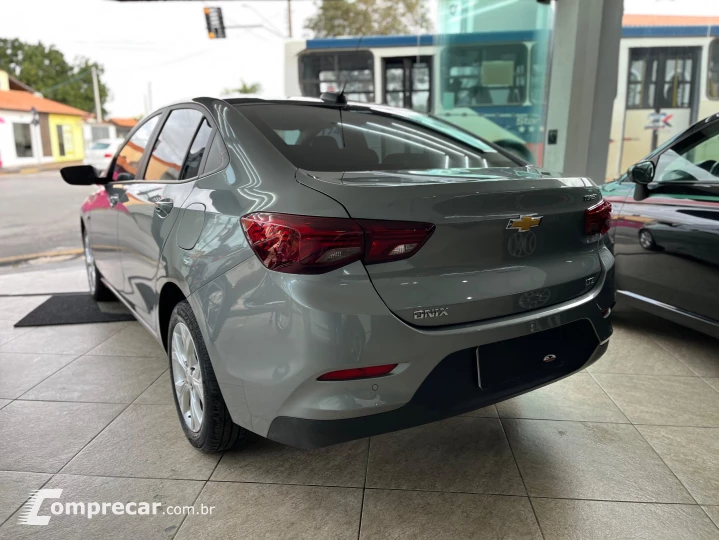 ONIX 1.0 TURBO FLEX PLUS LTZ AUTOMÁTICO