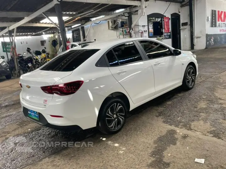 ONIX SEDAN PLUS LT 1.0 12V MANUAL