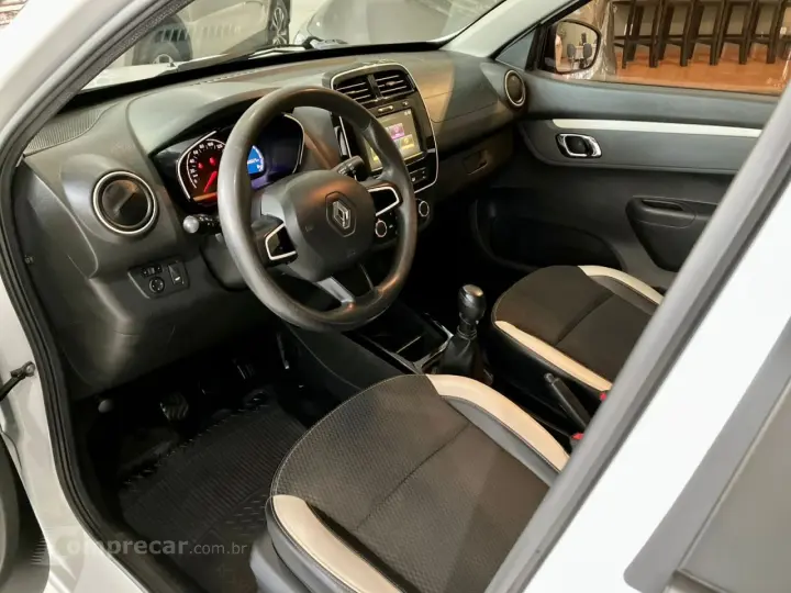 Kwid 1.0 12V 4P SCE FLEX INTENSE