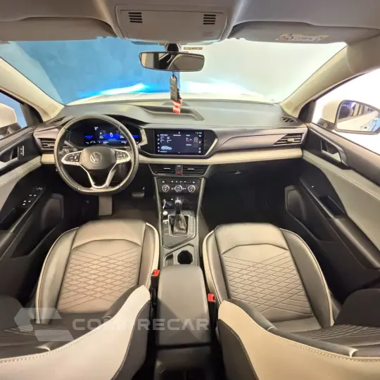TAOS Comfortline 1.4 250 TSI Flex Aut.