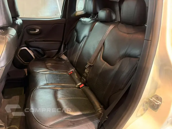 Renegade 1.8 16V Flex 4P Automático