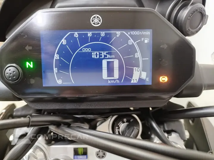 XTZ 250 LANDER CONNECT