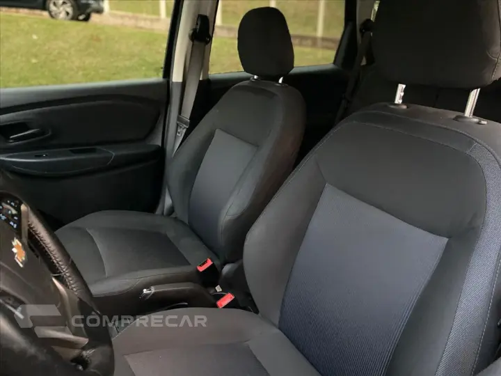 SPIN 1.8 LT 8V FLEX 4P AUTOMÁTICO