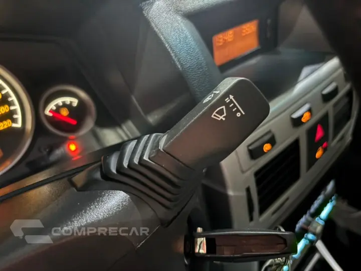 VECTRA 2.0 MPFI ELEGANCE 8V 140CV FLEX 4P AUTOMÁTICO