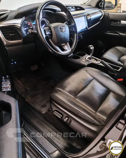 Hilux Caminhonete 2.8 16V SRX 4X4 DIESEL CABINE DUPLA AUTOMÁ