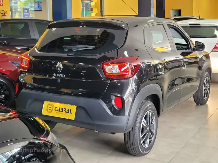 Kwid KWID Intense 1.0 Flex 12V 5p Mec.