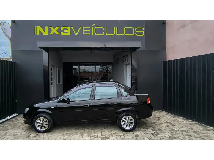 CLASSIC 1.0 MPFI LS 8V FLEX 4P MANUAL